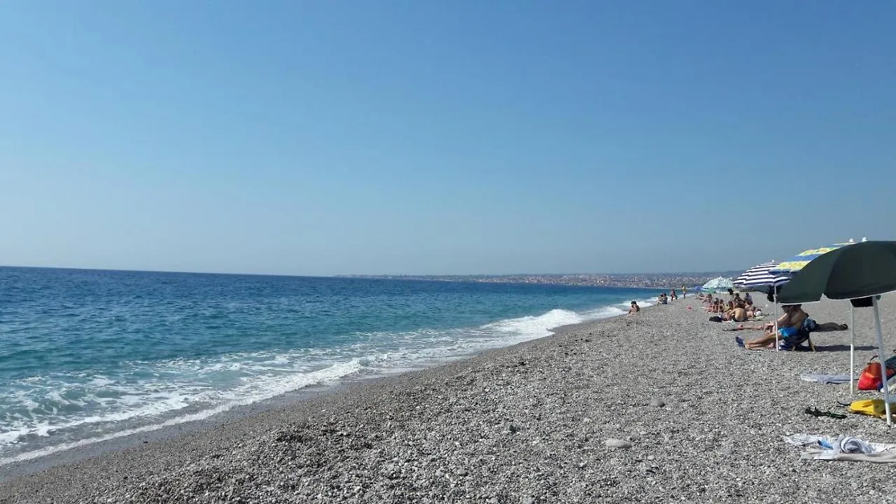 Casa Vacanza Tropicana Home Mascali Italy